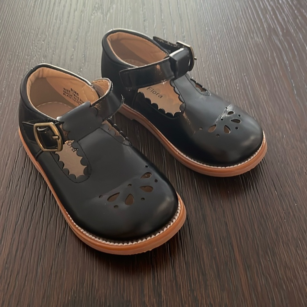 Felix and Flora. Toddler girl shoes. Size 7